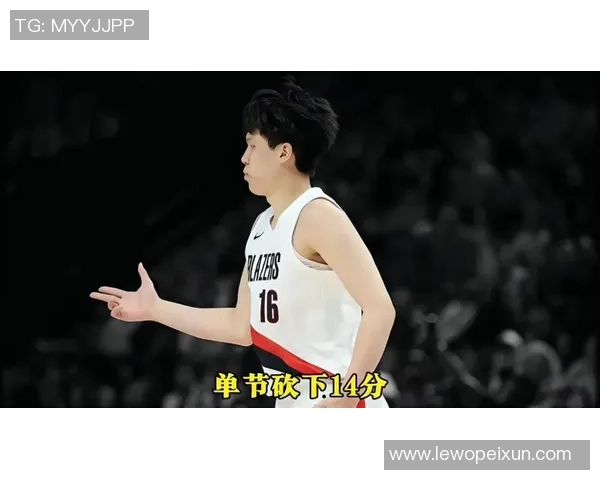 克林根空切接球摔倒仍强打得手 杨瀚森起身热烈鼓掌助力球队 克林根空切接球摔倒仍强打得手 杨瀚森起身热烈鼓掌助力球队